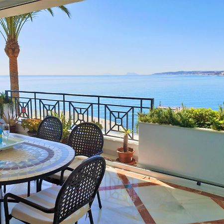 Luxury Apartment Frontal To The Sea In Estepona Doncella Beach Екстер'єр фото